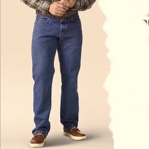 Wrangler Relaxed Fit Jeans